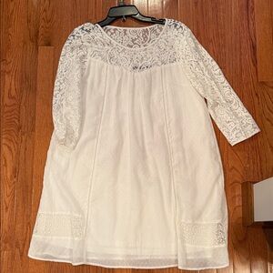 Doe & Rae White Lace Overlay Top